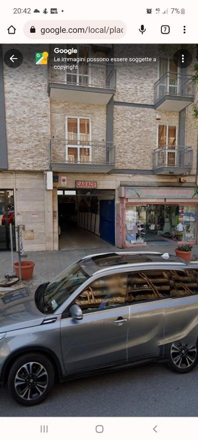 Casina Mia,Viale Orazio Flacco 5 Policlinico Bari Ngoại thất bức ảnh